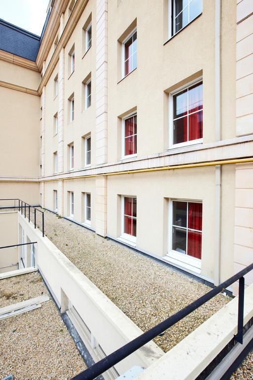 Premiere Classe Paris Ouest - Pont De Suresnes Exterior photo
